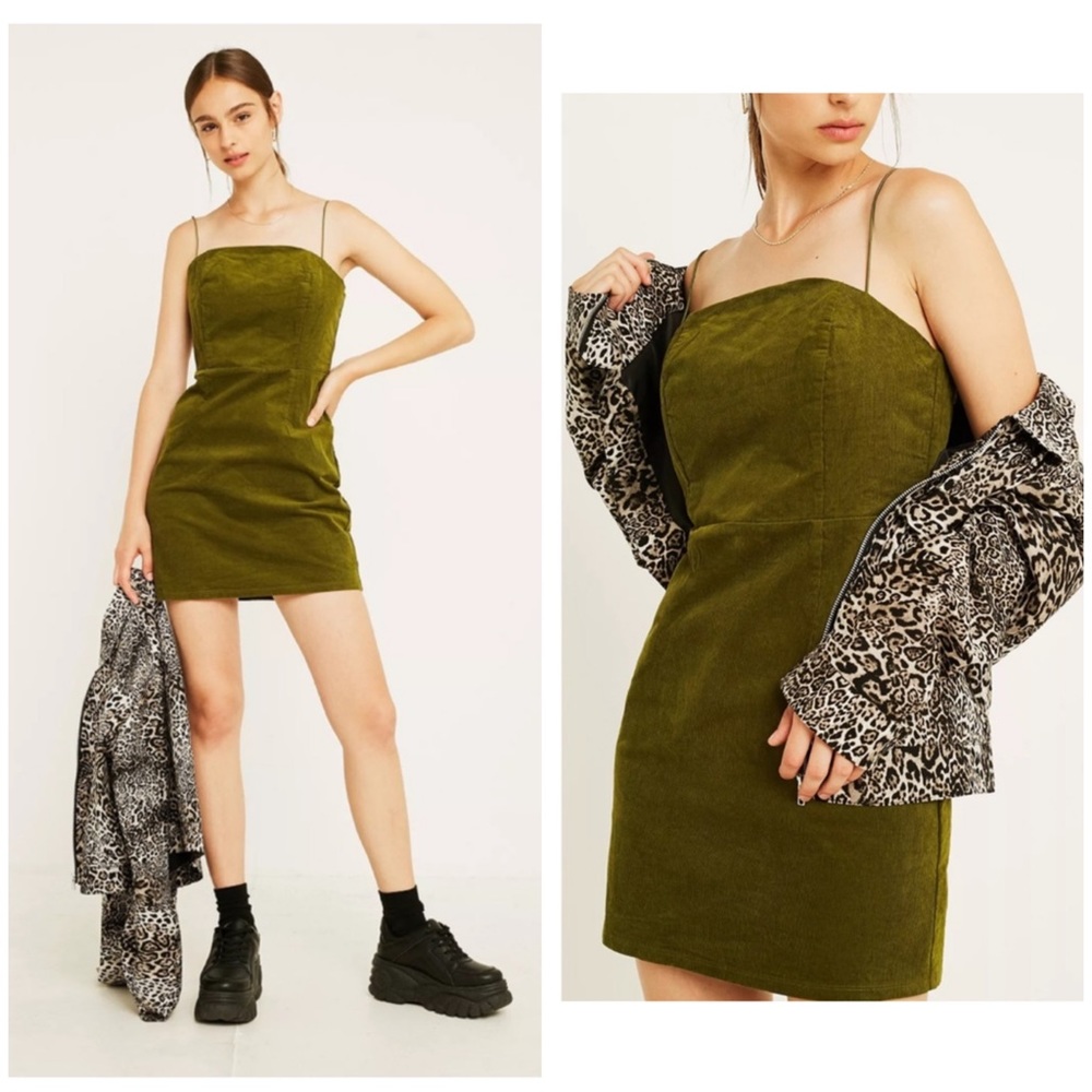 URBAN OUTFITTERS Retro Green Corduroy Bodycon Mini Dress